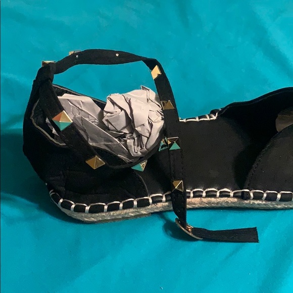 Women’s Size 8.5 Black Sandals (NEW) - Picture 3 of 5